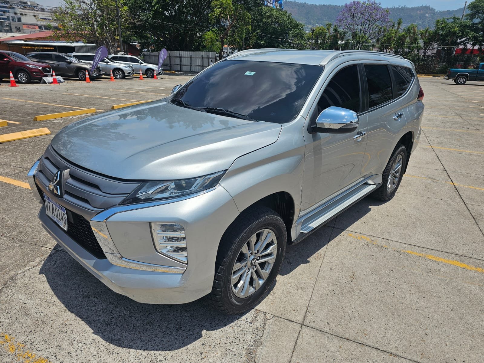 Mitsubishi Montero